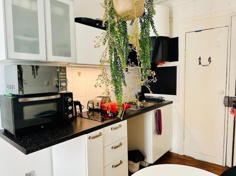 Apartment Anime Et Nifty A Paris/denfert Rochereau *