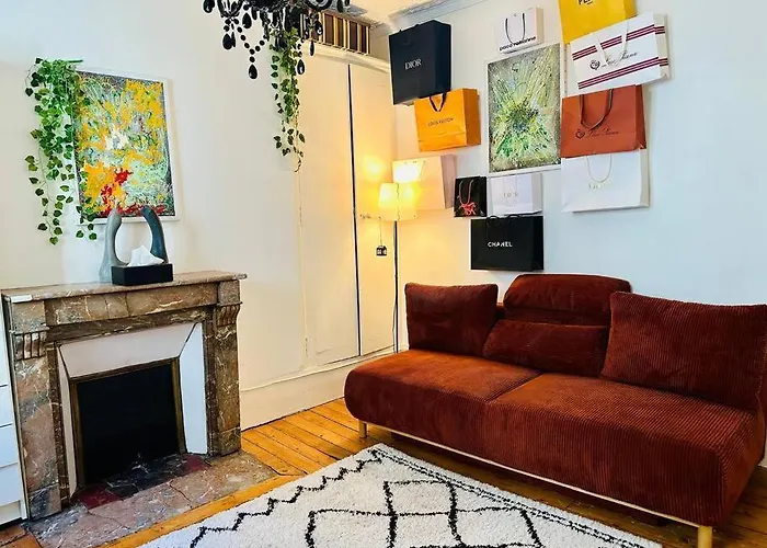 Studio Anime Et Nifty A Paris/Denfert Rochereau